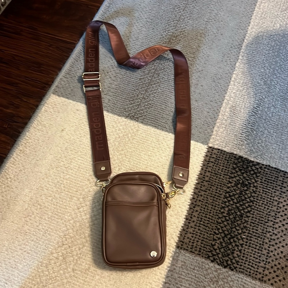 Steve Madden bag.